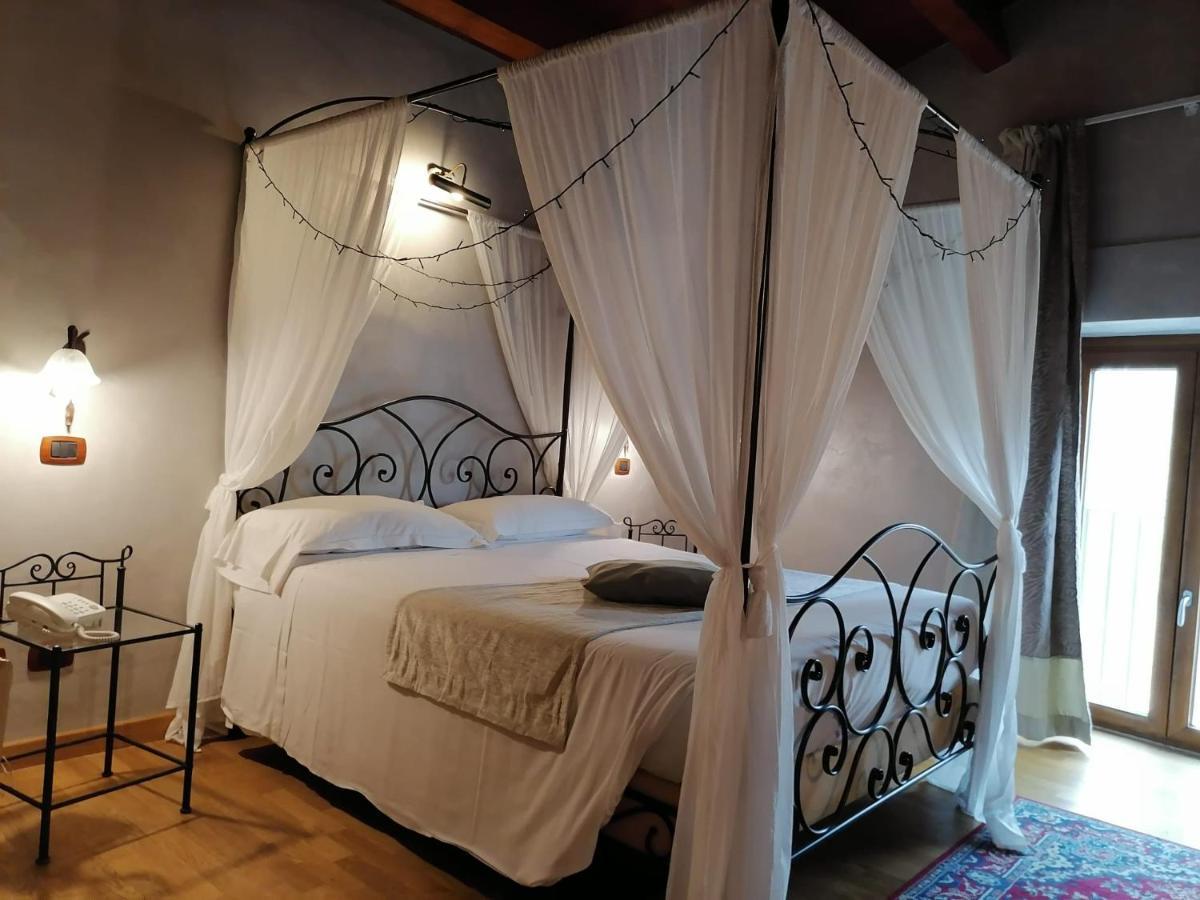 Relais Castrum Boccea Esterno foto