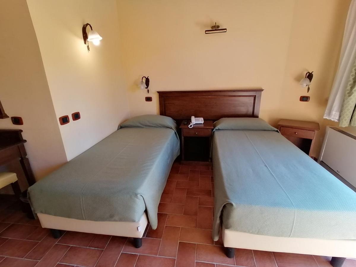 Relais Castrum Boccea Esterno foto