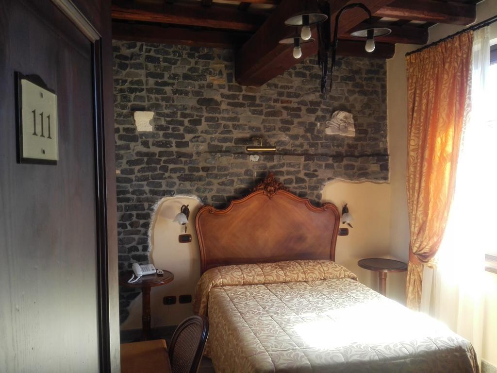 Relais Castrum Boccea Esterno foto